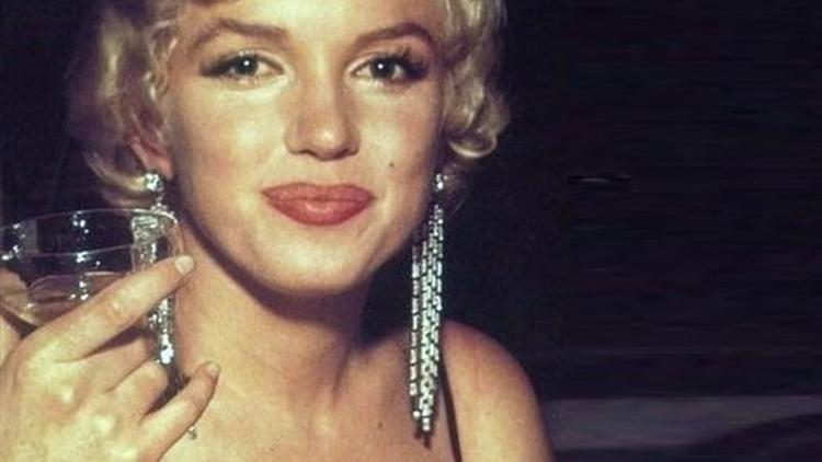 Marilyn Monroe’nun Estetik Dosyası
