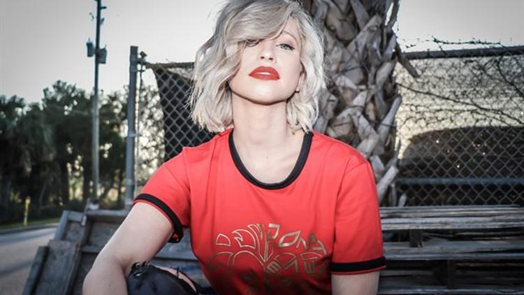 Kısa Saç Modelleri Yeniden Moda