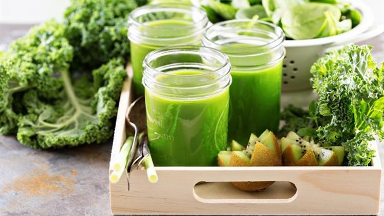 Fazla Yağlar İçin Ispanaklı Kivili Smoothie Tarifi
