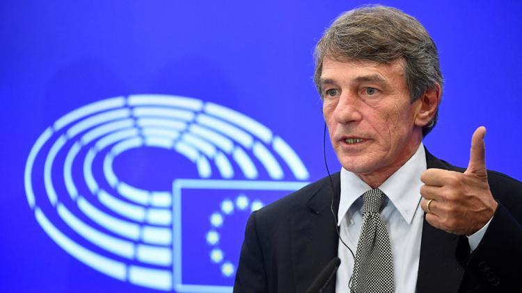 "AP, tedbir maddesi bulunmayan Brexit anlaşmasını reddedecek"