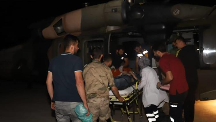 Beyin kanaması geçiren kişi, askeri helikopterle hastaneye ulaştırıldı