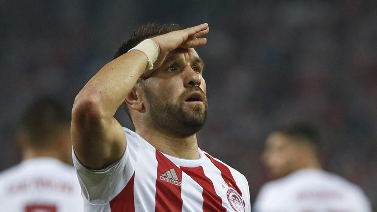 Tottenham'ın 2 puanını Valbuena aldı!