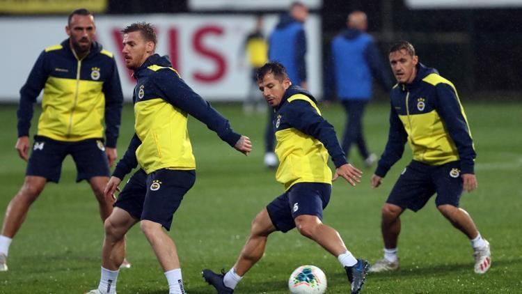 Fenerbahçe, Ankaragücü maçı hazırlıklarını tamamladı