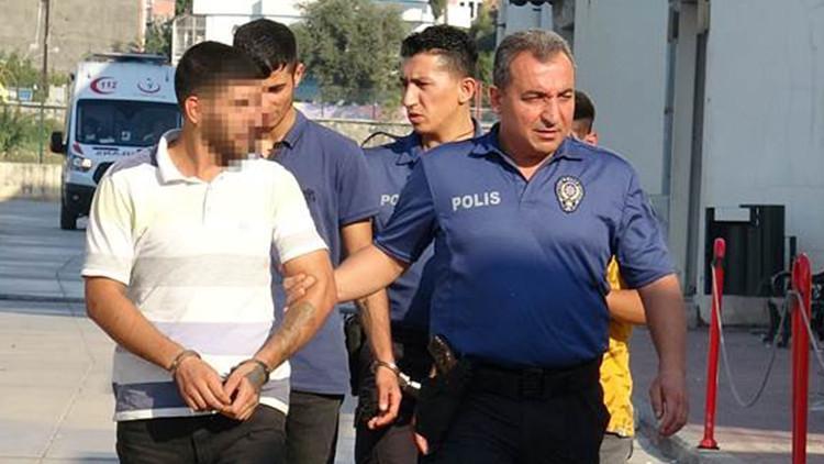 Adana'da akılalmaz olay! Trafikte kavga ettikleri albayı bıçakladılar