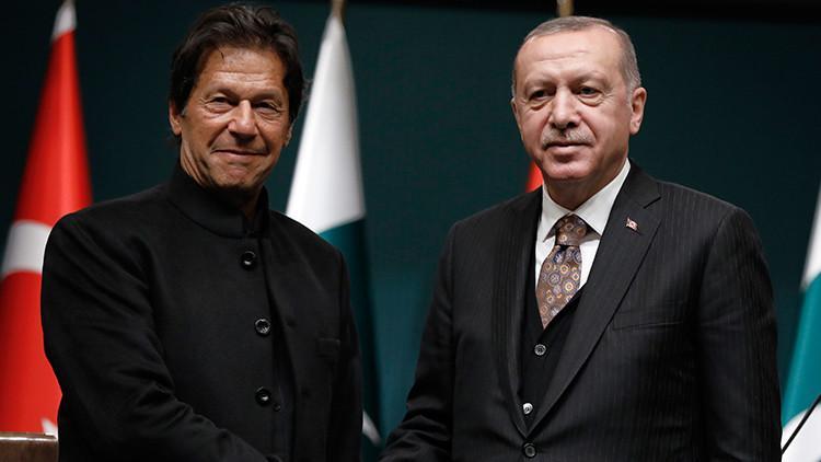 Pakistan Başbakanı Han'dan Erdoğan'a 'Keşmir' teşekkürü