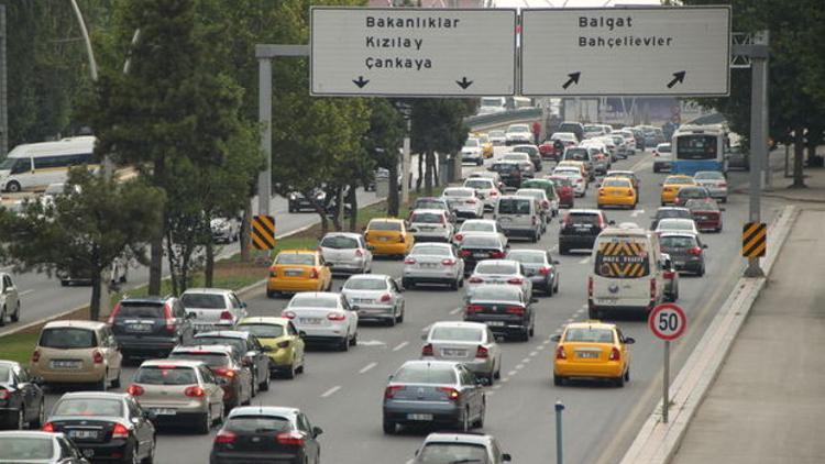 Taşıt kredisinde faiz oranları ne kadar oldu? Güncel faiz oranları