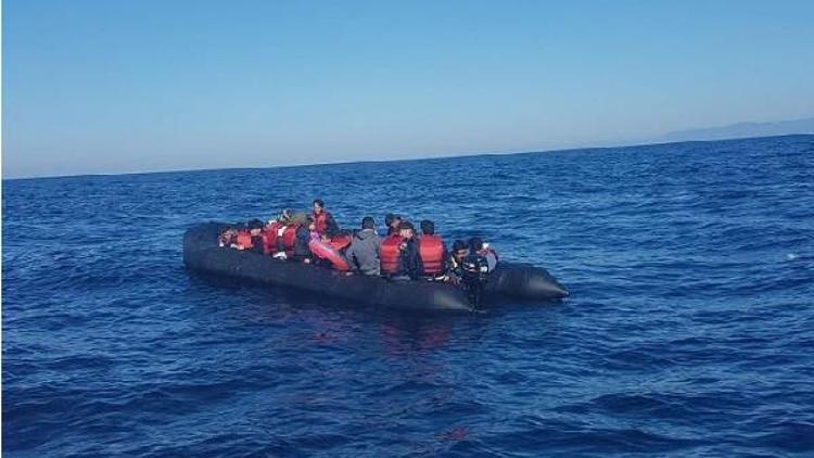İzmir'de 157 kaçak göçmen yakalandı