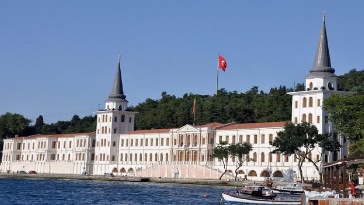 Kuleli'de 44 öğrenciye sahte rapor soruşturmasında 11 uzman doktor gözaltına alındı