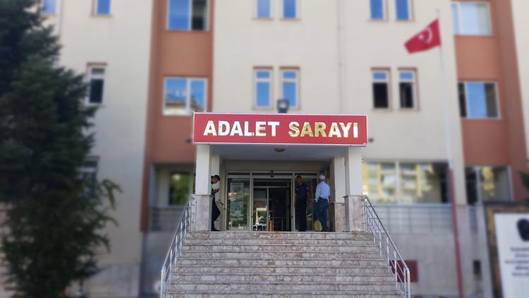 Her satırı iğrenç! Her şeye rağmen şikayetçi olmadı