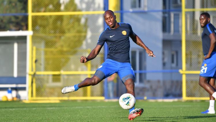 Ankaragücü'nde Sivasspor hazırlıkları sürüyor! Canteros ve Scarione sakat...