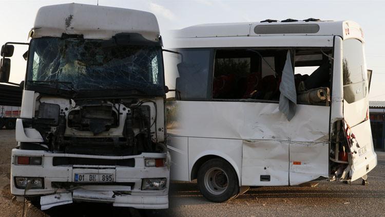 Son dakika... Jandarmayı taşıyan midibüsle TIR çarpıştı! Uzman çavuştan kahreden haber