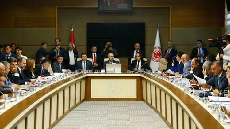 Yargı Reformu Strateji Belgesi'nin ilk paketi komisyondan geçti