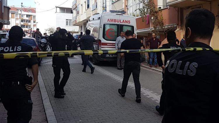 İstanbul’da vahşet! Evine girdiği kadının boğazını kesti...