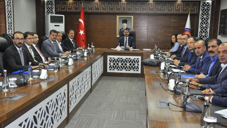 Bakan Kurum’dan, Barış Pınarı Harekatı açıklaması