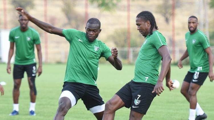 Denizlispor’da Rodallega şoku! Yaklaşık 1 ay...