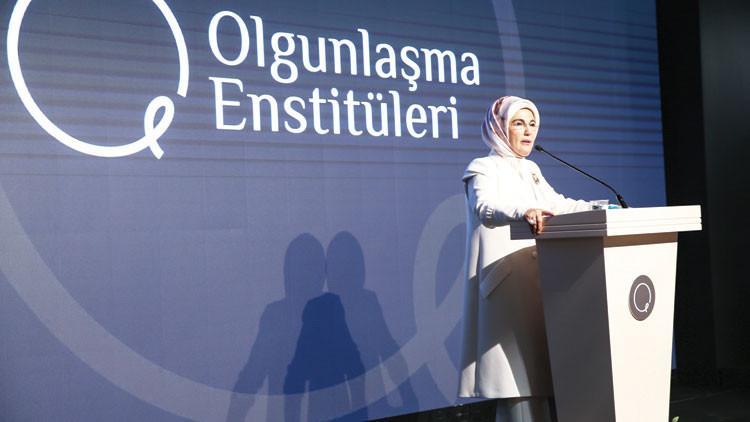 ‘Bu kültürel kuraklıkta dünyanın sanat nabzını hızlandıralım’