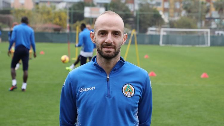 Alanyaspor’dan Efecan Karaca açıklaması! "Durumu iyi..."