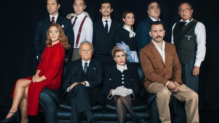 Ediz Hun ilk kez sahnede
