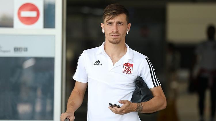 Mert Hakan: Galatasaray'a karşı ilki başarmak istiyoruz