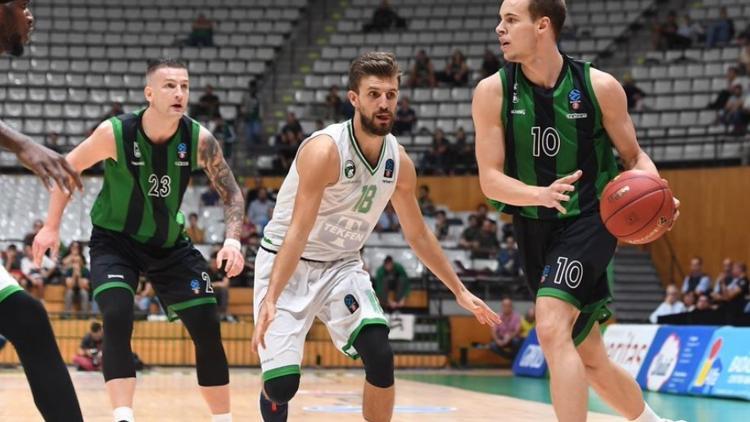 Darüşşafaka Tekfen son saniyede kaybetti
