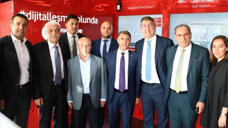 Vodafone ve TOBB, Diyarbakır’da KOBİ’lerle buluştu