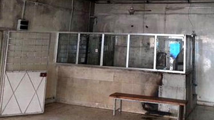 Teröristler, Tel Abyad Hastanesi'nde cihazları yakmış