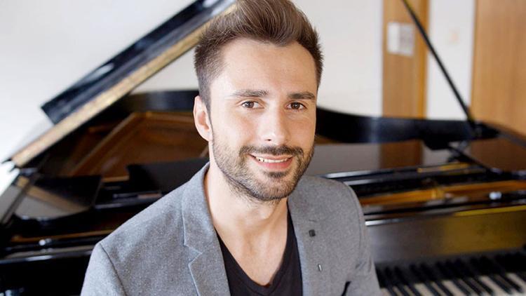 Müzik, aslında çok siyasi bir sistemdir