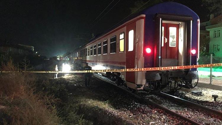 Tren raylarına düşen kadın feci şekilde can verdi