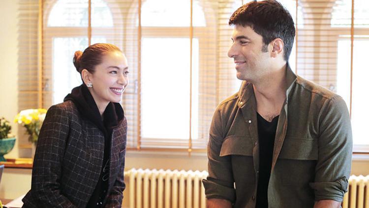 Neslihan Atagül Doğulu ve Engin Akyürek okuma provasında