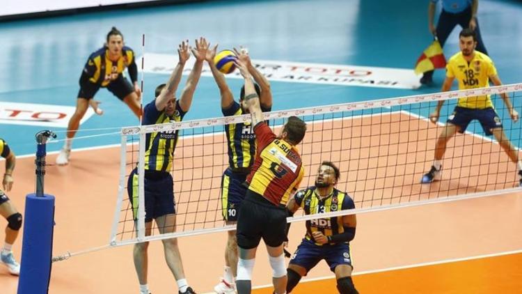 Fenerbahçe'yi mağlup eden Galatasaray şampiyon