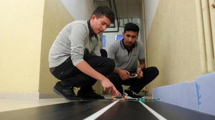 'Güneş' robot, araçların kaza yapmasını önleyecek