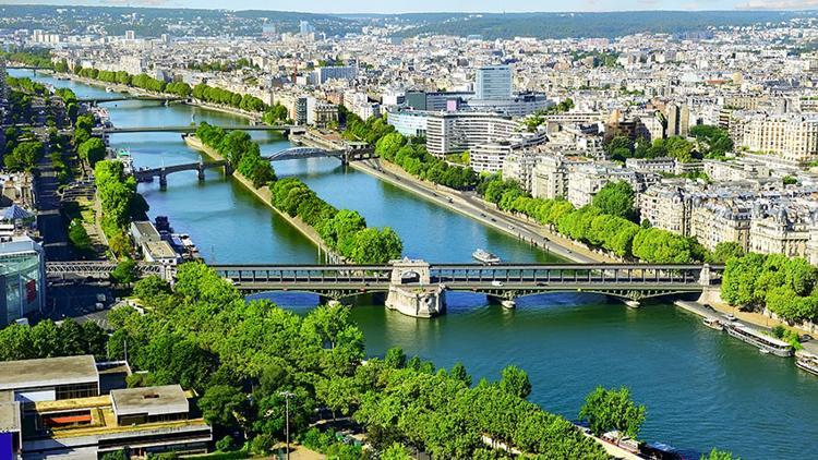 Üç beş günde ‘Paris’i gezdik’ diyemezsiniz