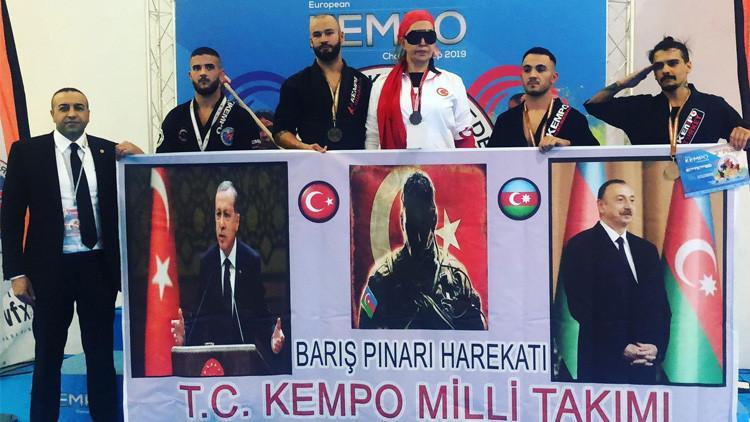Türkiye Kempo Milli Takımı'ndan Mehmetçiğe asker selamı