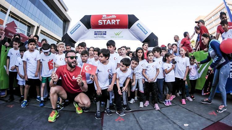 İstanbul Dudullu OSB 29 Ekim Atatürk Koşusu'na büyük ilgi