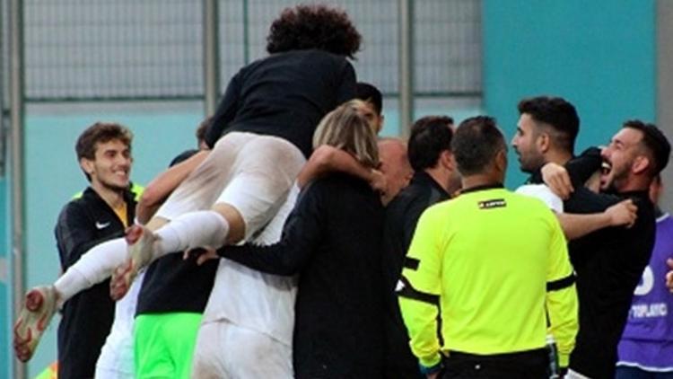 Eyüpspor 1-0 İttifak Holding Konyaspor