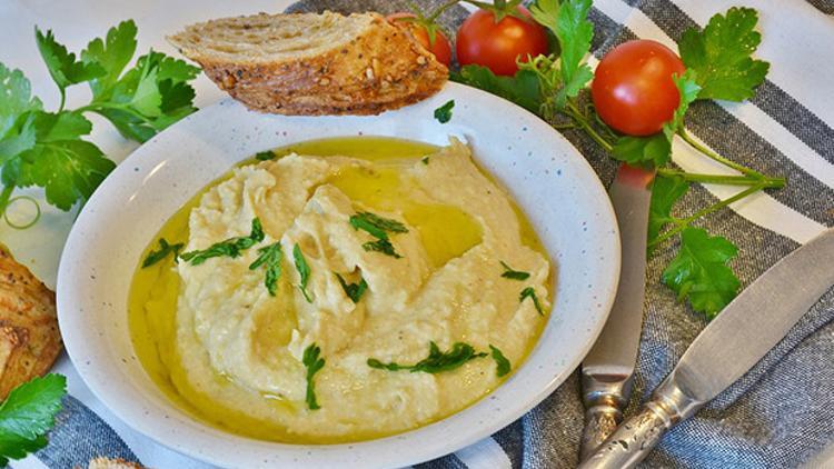 Humus nasıl yapılır? Pratik humus tarifi ve püf noktaları