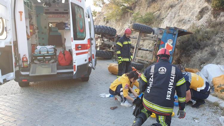 İşçi taşıyan traktör devrildi: 9 yaralı