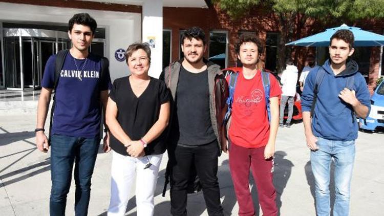 'Kendileri otizmli öğrenciyle aynı sınıfta olsalardı böyle bir tepki vermezlerdi'