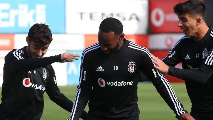 Beşiktaş, Denizlispor'u konuk edecek! N'Koudou iyileşti...
