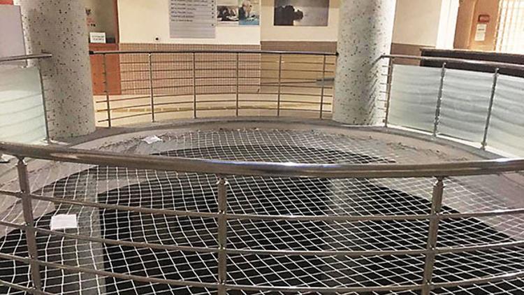 Adliyede ağlı önlem