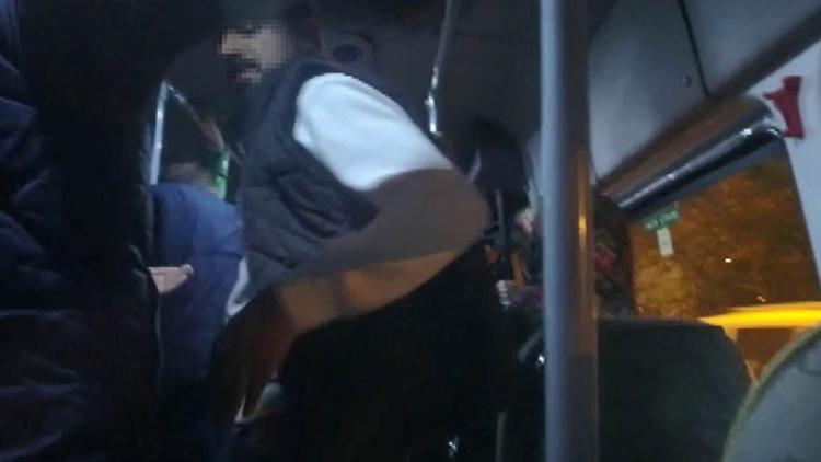 Minibüste şok iddia! Taciz etti, 'paramı verdim' diye minibüsten inmedi