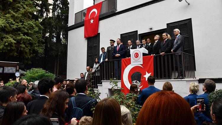 Atatürk, Selanik'te doğduğu evde duygu dolu törenle anıldı