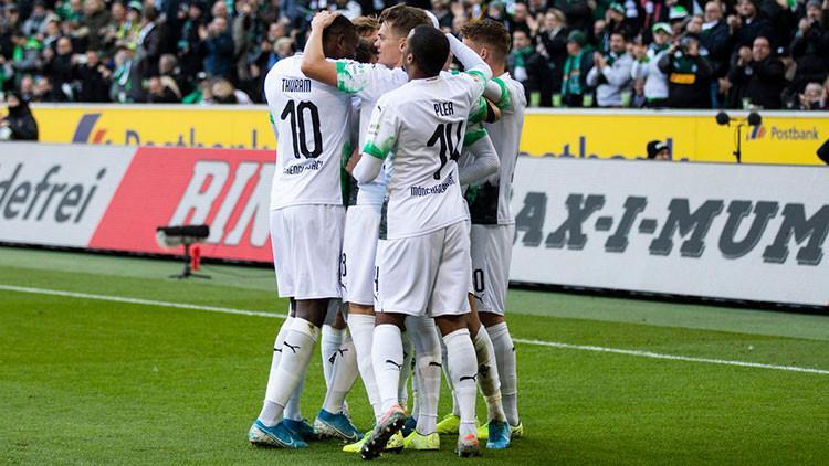 Mönchengladbach liderliğini korudu