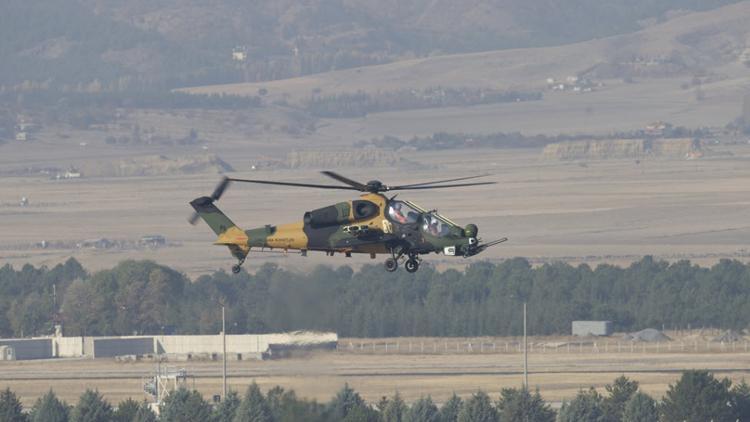 Güçlenen Atak helikopterinden ilk uçuş