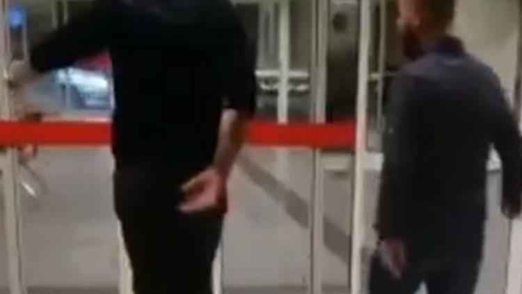 İki zorba, polise mukavemetten beraat etti