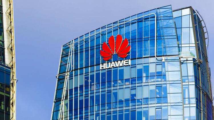 ABD ambargosunun ardından Huawei, çalışanlarını çift maaşla ödüllendirdi