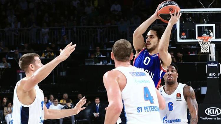 Anadolu Efes 90-88 Zenit