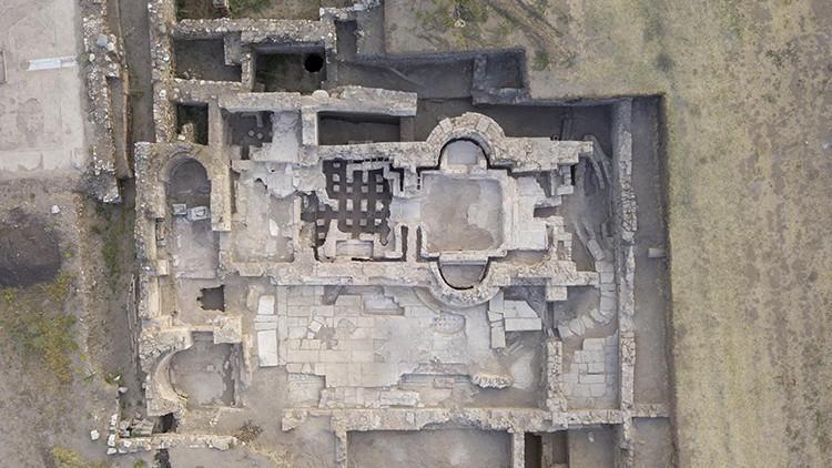 İzmir'deki kazı tarihe ışık tutuyor
