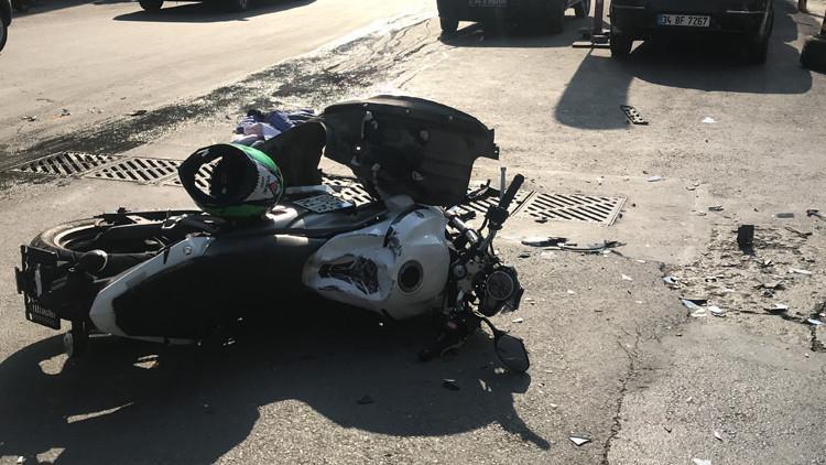 Şişli'de minibüsle çarpışan motosikletli öldü