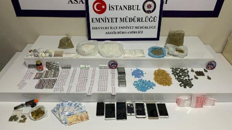 Esenyurt'ta uyuşturucu operasyonu: 4 gözaltı